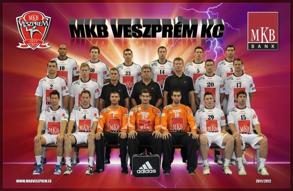 mkbveszpremkc_csapatkep_2011_2012.jpg